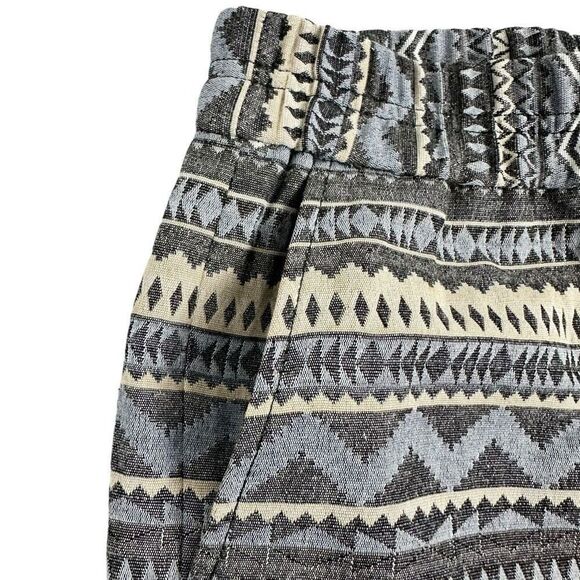 J. Crew Factory Womens Size 2 Pull On Short Aztec Style F0310 Blue Brown - Picture 4 of 5